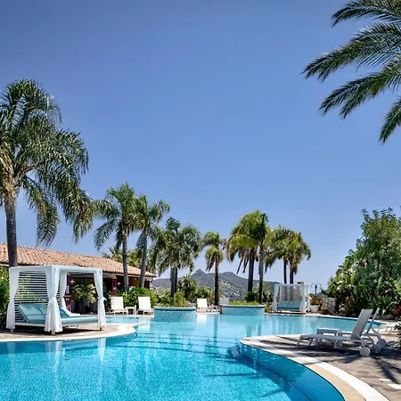 Cruccuris - Adults Only Hotel