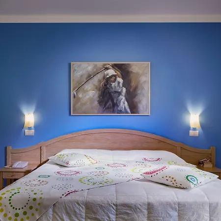 Hotel Cruccùris 4*