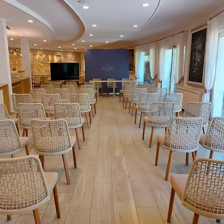 Hotel Cruccuris - Adults Only